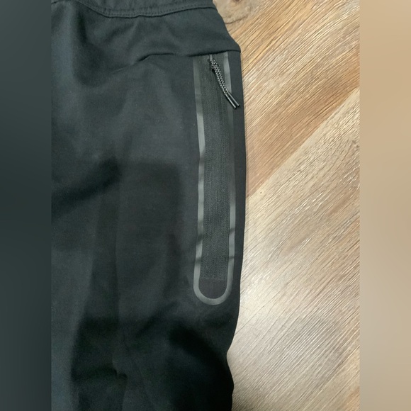 New Nike Tech Fleece Slim Fit Joggers Pants Black Grey CU4495-016 Mens Size 2XL - Picture 9 of 10